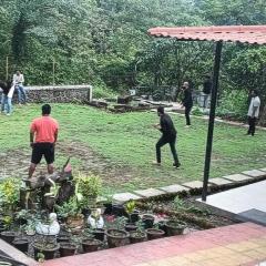 Girijalsrushti Mountain Stream View Villa