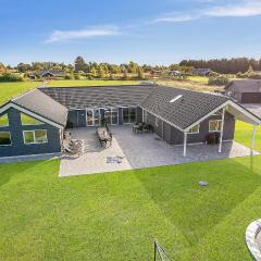 Gorgeous Home In Stege With Sauna