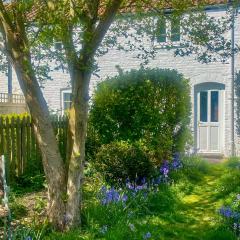 Jenny's Cottage 27553