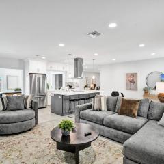 Cypress Breeze, Coastal Comfort! Heated Pool!