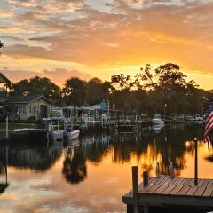 Wet Feet Retreat at Weeki Wachee, The Perfect Riverfront Escape
