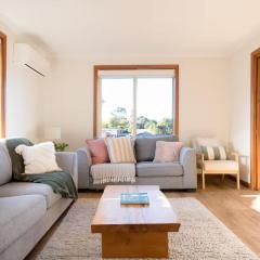 Comfortable Town House Near City