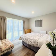 Christchurch Bright Private Room Near Airport