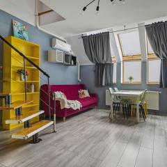 Kabacki Dukt 14 Loft Apartment by Solarento