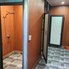 Number 6 Homestay & Tours