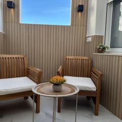 Modern and cozy loft Double terrace and beach