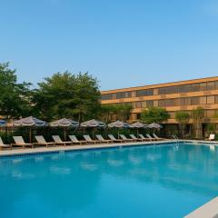 Solomons Inn Resort and Marina