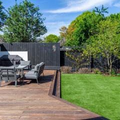 Spacious 6BR Home for Large Families or Work Teams