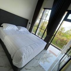 AJA Tumpaksewu Homestay