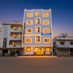 FabExpress Taj Residency - Nr Yashobhoomi Convention Centre