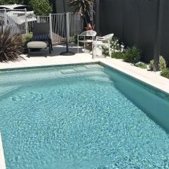 Courtyard Pool Studio Private Luxe Retreat