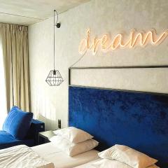 Czarna Góra- Biała Perła z mini aneksem - 403