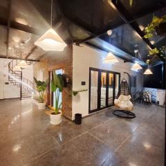 Cultura Luxury Penthouse near Novotal