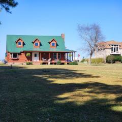 Hooks Hideaway-Cabin on the Albemarle Sound