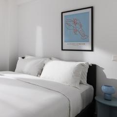 Lobster Chic Apartments by BiNoBi!