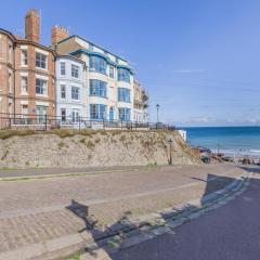 5 Bed in Cromer oc-s32985