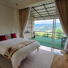 ดิ เอสเคปอินทนนท์ - The Escape Inthanon