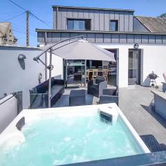 Amazing Home In Cléder With Wifi