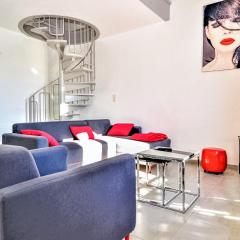 3 Bedroom Lovely Apartment In Uzès