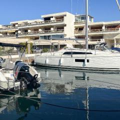 Beautiful Apartment In Le Grau-Du-Roi With Wifi