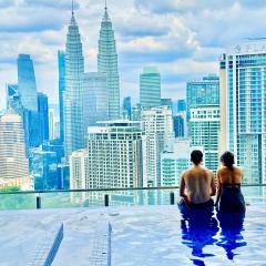 Infinitum Sky Pool Suites At KL