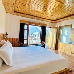 Shalom Hillcrest Inn