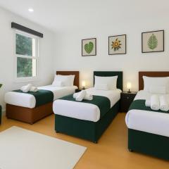 Spacious 2Bedroom flat ,sleeps 9, perfect for contractors,families,groups