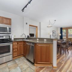 Lovely Zephyr Mountain Lodge condo with Continental Divide and Village Views condo