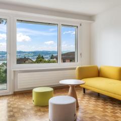 EXQUIS Design 3-Room Apartment KNOLL I Zurich Lake View I Balcony I Family-Friendly
