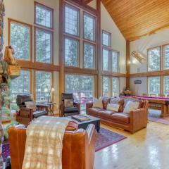 Lazy Bear Lodge · Spacious 6BR Lodge with Chef's Kitchen, Hot Tub, Golf Views and more