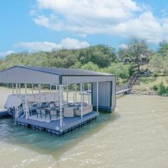 Dock and Private Pool Lake Palo Pinto Retreat!