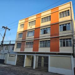 Apto Cabo Frio RJ Mobiliado há 340 metros da Praia do Forte com Wi-Fi e Garagem coberta