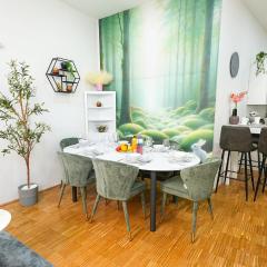 TEMPORA Homes - Urban Three Bedroom Apartment Vienna