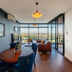 Horizon King-bed Lux Apt Free Parking