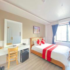 Khách Sạn Quốc Cường-Dì Tám