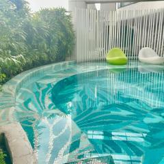 Acqua Private Residences Livingstone Tower