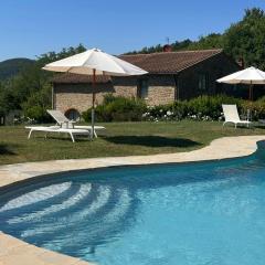 Romantic Apartment With Tuscan Valley Views