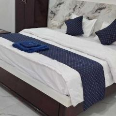 Hotel O Bluemoon