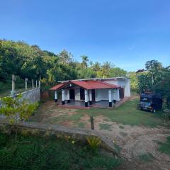 Diyaluma Villa Resort