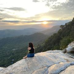 Diyaluma Villa Resort