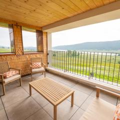 Le 234, entre lac et montagnes