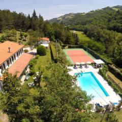 LA VILLA DINA 10, Emma Villas