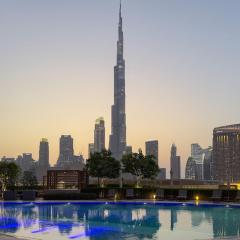 New 4BR Full Burj View & Vida DubaiMall Connected