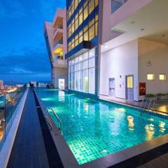 The vision - Sea view apartment balcony Pattaya Pratumnak beach