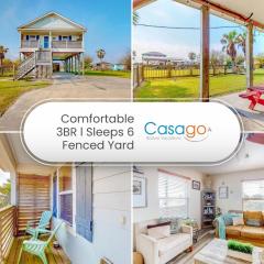 Crystal Beach 3BR Comfortable Home w/ Patio, Short Drive to Beach
