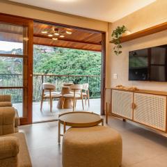 Apartamento Luxuoso com Vista para as Montanhas