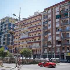 BARI CITY HUB _ Locazione Turistica