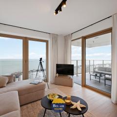 Exclusive two-bedroom apartment with panoramic sea and city views T153