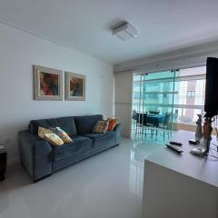 Amplo Apto Bem Localizado Em Bombas