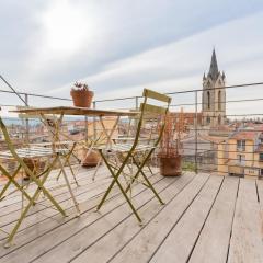 Urban loft with terrace downtown